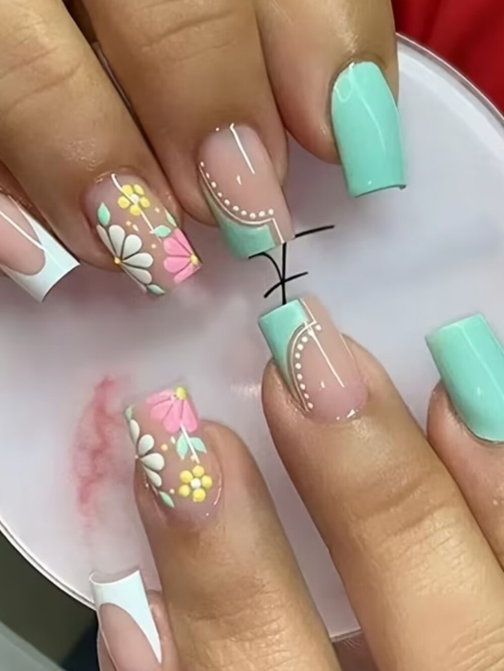 Green Floral Press On Nails